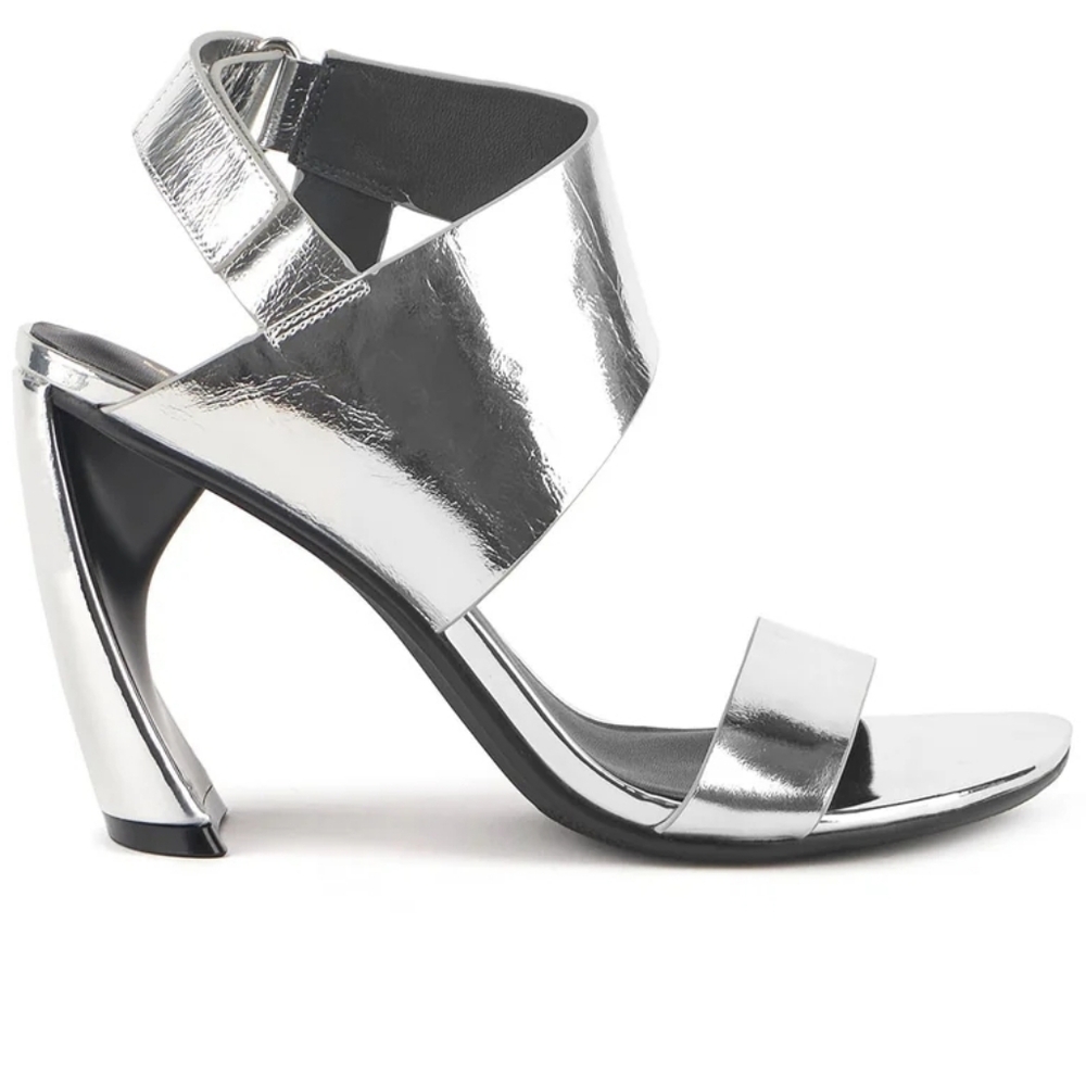 NWOT United Nude Zuma Metallic Silver Heels